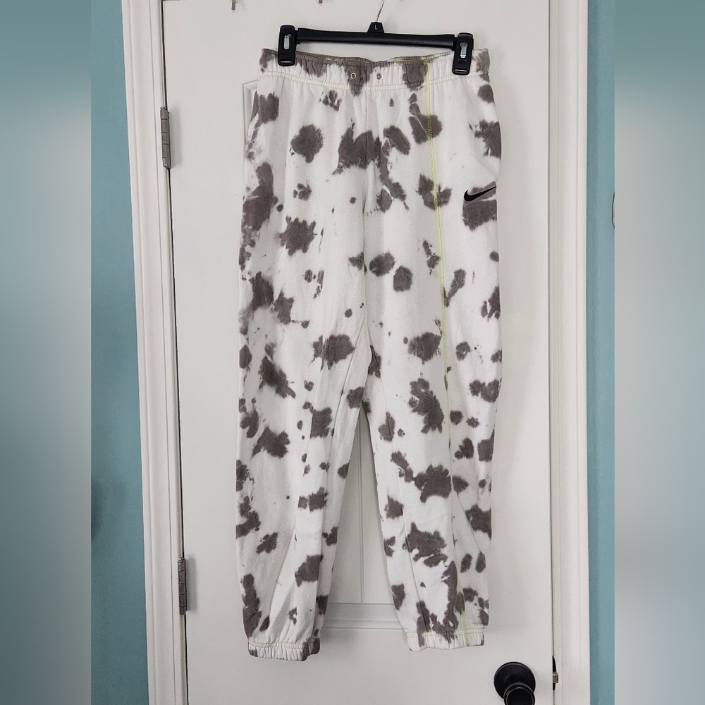 Nike White and Gray Tie-Dye Sweatpants
